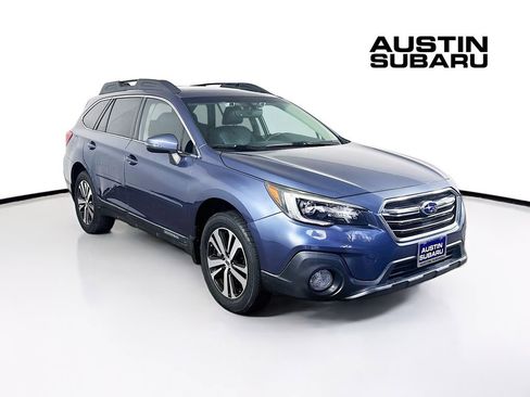 Used 2018 Subaru Outback 2.5i Limited image 1