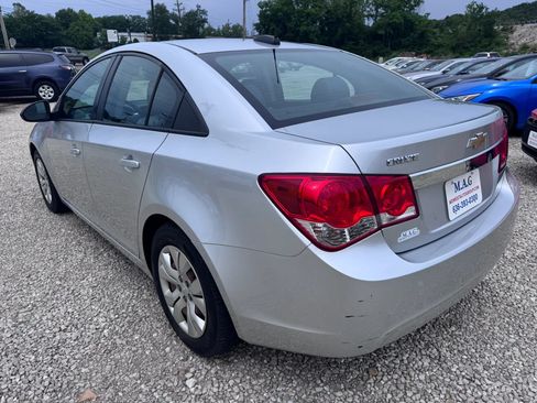 Used 2016 Chevrolet Cruze LS FWD image 4