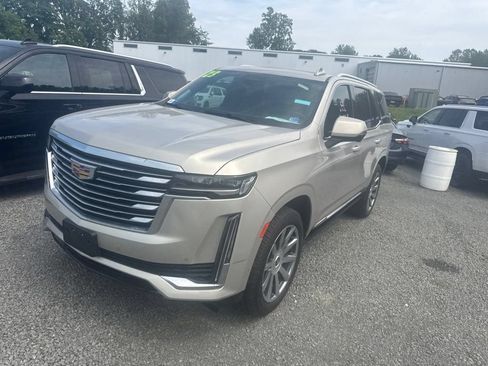 Used 2023 Cadillac Escalade Premium Luxury Platinum AWD/4WD image 3