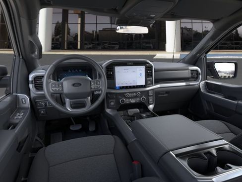 New 2026 Ford F150 XLT w/ XLT Black Appearance Package RWD image 9