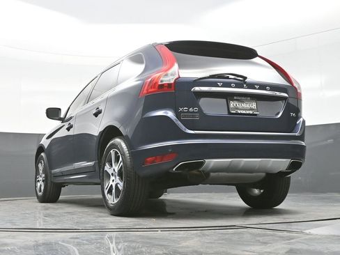 Used 2015 Volvo XC60 T6 Platinum image 26