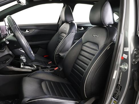 Used 2022 Kia Forte GT-Line w/ GT-Line Premium Package image 27