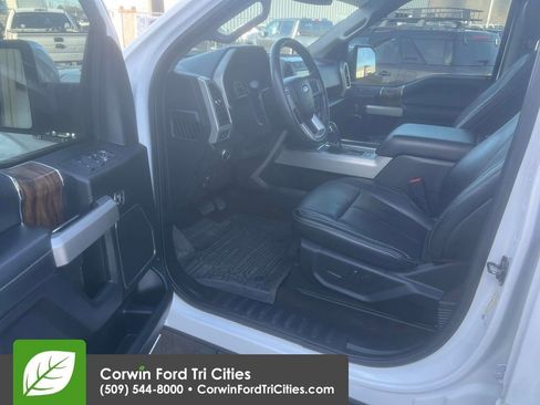 Used 2020 Ford F150 Lariat w/ Equipment Group 502A Luxury image 8