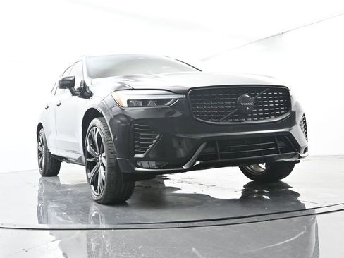 Used 2024 Volvo XC60 B5 Ultimate w/ Protection Package Premier AWD/4WD image 52