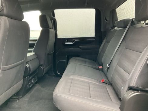 Certified 2025 Chevrolet Silverado 2500 LT w/ Safety Package AWD/4WD image 9