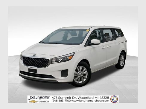 Used 2018 Kia Sedona L FWD image 1