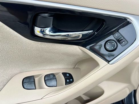 Used 2013 Nissan Altima 2.5 SV w/ 2.5SV Convenience Pkg image 24