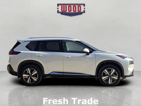 Used 2023 Nissan Rogue SL image 6