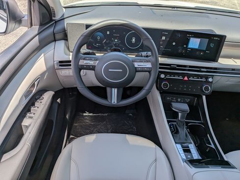 New 2026 Hyundai Tucson SEL FWD image 16