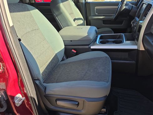 Used 2017 RAM 1500 Big Horn image 29