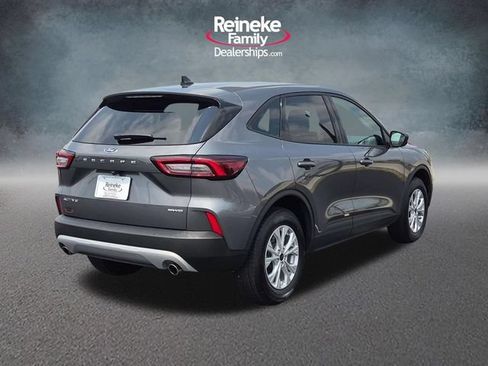 Certified 2025 Ford Escape Active AWD/4WD image 5