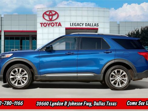 Used 2023 Ford Explorer Limited AWD/4WD image 6