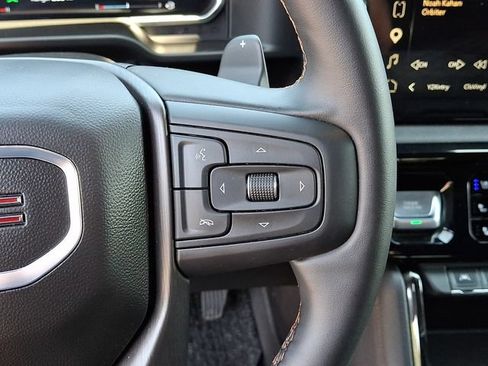 Used 2025 GMC Sierra 1500 AT4 w/ AT4 Premium Package AWD/4WD image 24