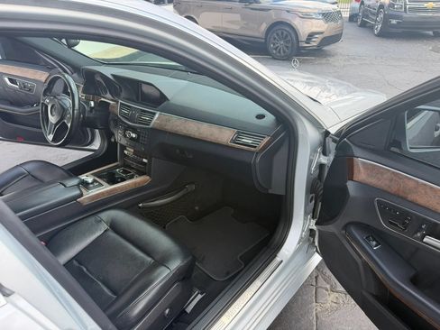 Used 2013 Mercedes-Benz E 350 Sedan image 11