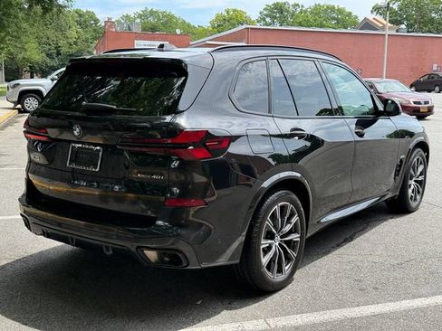 Used 2024 BMW X5 xDrive40i w/ M Sport Package AWD/4WD image 5