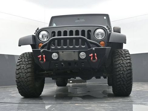 Used 2012 Jeep Wrangler Unlimited Sahara AWD/4WD image 42