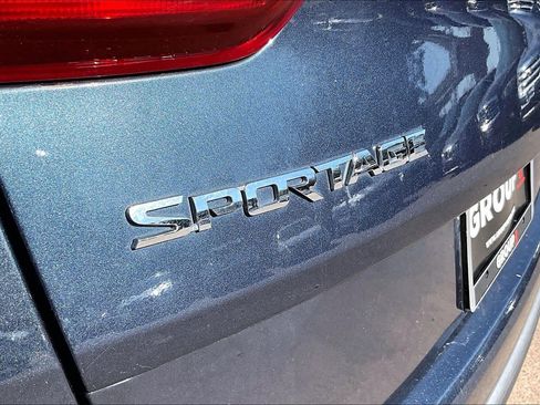 Used 2021 Kia Sportage LX image 30