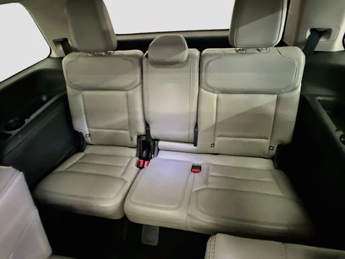 Used 2025 Ford Expedition Active AWD/4WD image 30