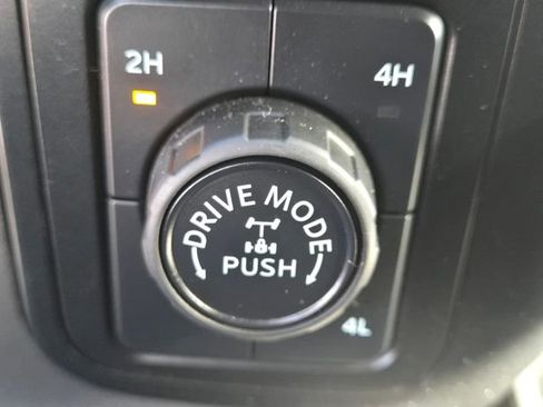 Used 2024 Ford F150 XLT w/ Equipment Group 303A High image 19