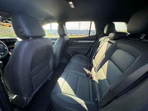 New 2026 GMC Terrain AT4 w/ Technology Package II image 37