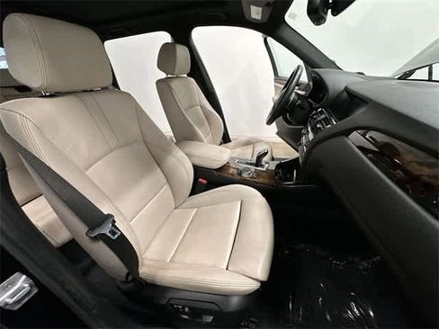 Used 2017 BMW X3 xDrive28i image 23