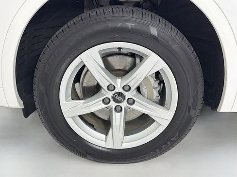 Used 2021 Audi Q5 2.0T Premium image 32