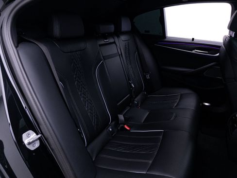 Used 2023 BMW M550i xDrive w/ Executive Package AWD/4WD image 46