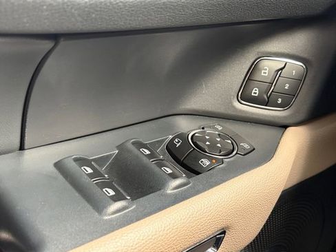 Used 2024 Ford Expedition Max Limited image 4