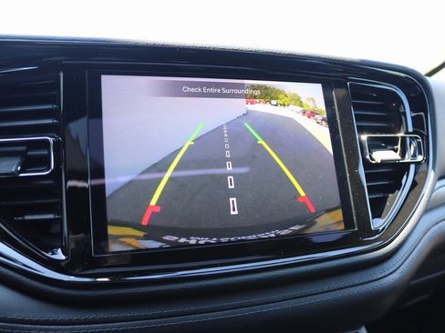 Used 2021 Dodge Durango GT image 40