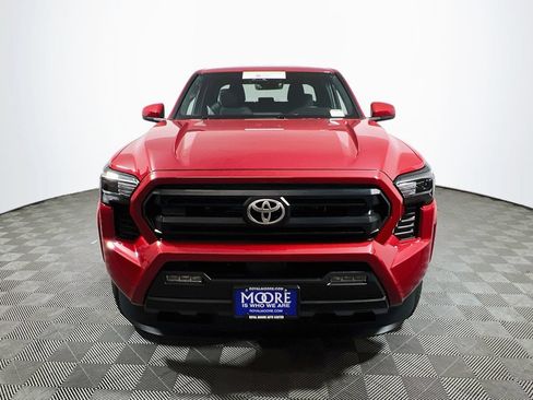 Certified 2026 Toyota Tacoma SR5 AWD/4WD image 2