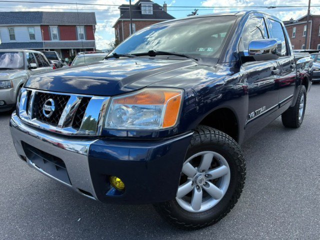 Used 2012 Nissan Titan SV w/ SV Value Truck Pkg RWD image 1