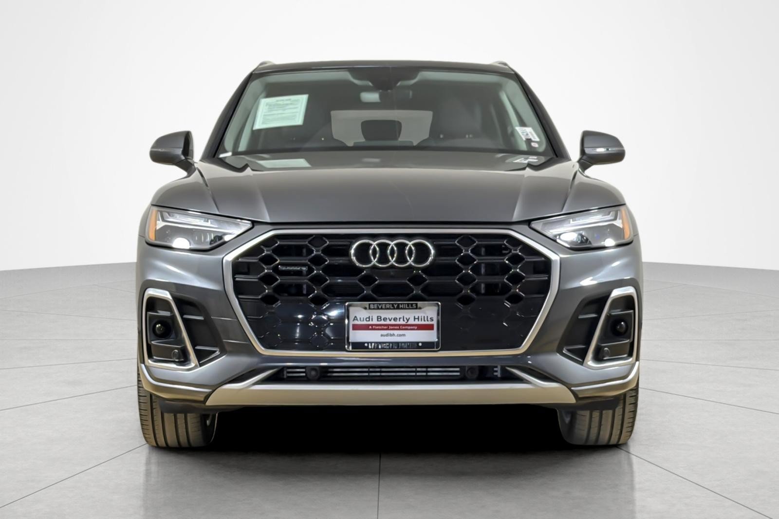 Used 2023 Audi Q5 e Premium Plus w/ Premium Plus Package AWD/4WD image 8