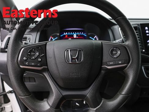 Used 2021 Honda Pilot EX image 10
