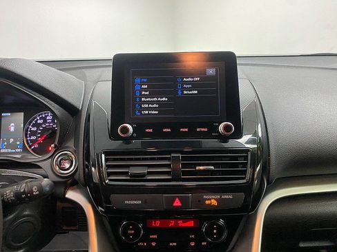 Used 2024 Mitsubishi Eclipse Cross LE image 28