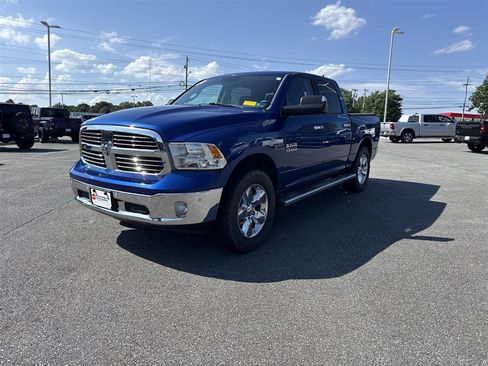 Used 2015 RAM 1500 Big Horn AWD/4WD image 2