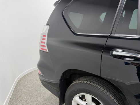 Used 2016 Lexus GX 460 w/ Navigation Package AWD/4WD image 7