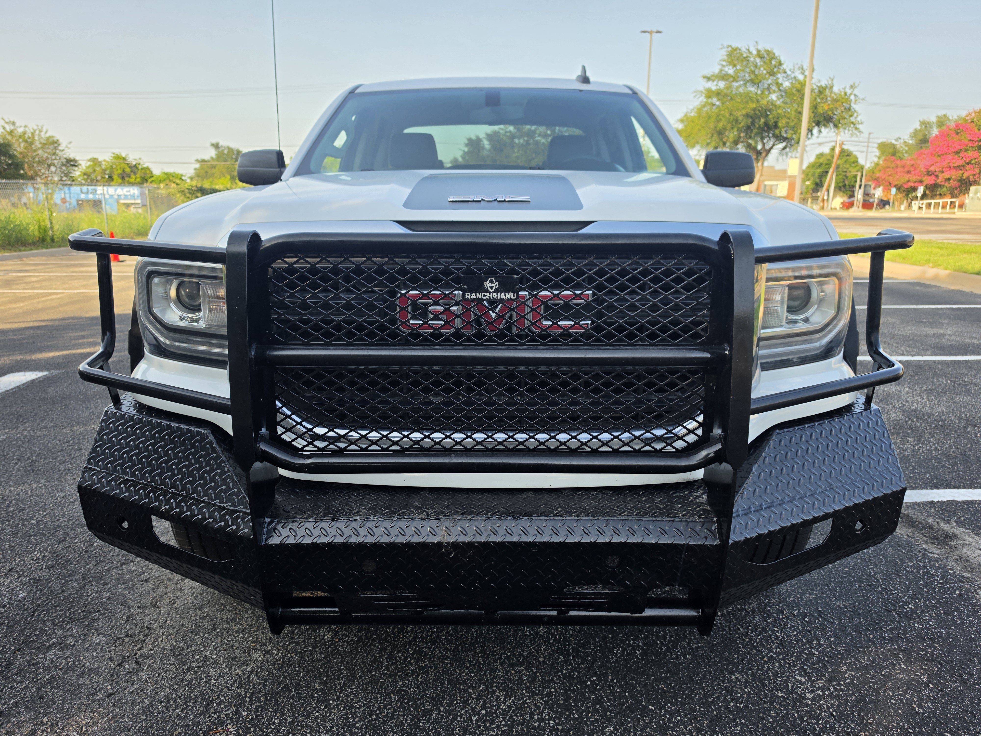 Used 2017 GMC Sierra 1500 4x4 Double Cab w/ Sierra Convenience Package image 2