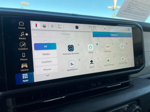 Used 2024 Jeep Wrangler Sport image 27