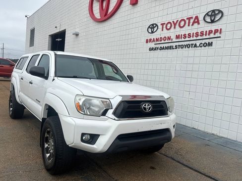 Used 2013 Toyota Tacoma PreRunner image 3