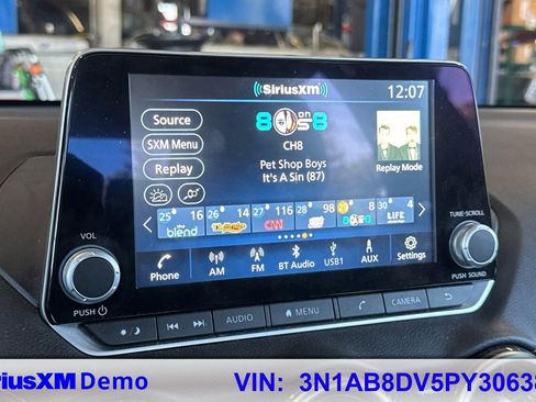 Used 2023 Nissan Sentra SR w/ Midnight Edition Package FWD image 51