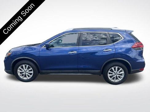 Used 2018 Nissan Rogue SV FWD image 8