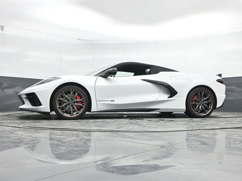 Used 2023 Chevrolet Corvette Stingray Premium Conv w/ Z51 Performance Package image 48