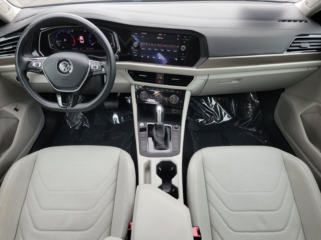 Used 2019 Volkswagen Jetta SEL Premium FWD image 11