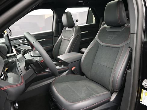 New 2026 Ford Explorer ST w/ Sun And Sound Package AWD/4WD image 24