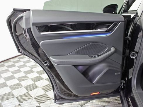 Used 2025 Porsche Macan Electric image 33