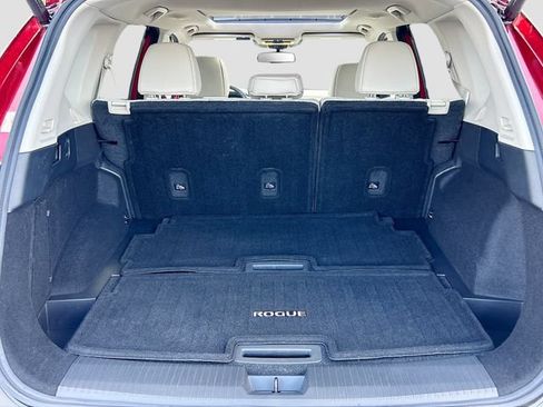 Certified 2021 Nissan Rogue SL w/ Premium Package FWD image 23