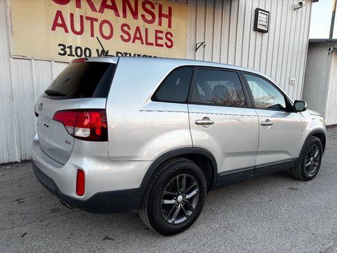 Used 2015 Kia Sorento LX FWD image 4