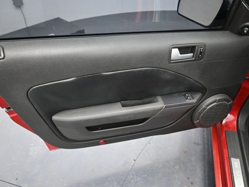 Used 2008 Ford Mustang GT image 9