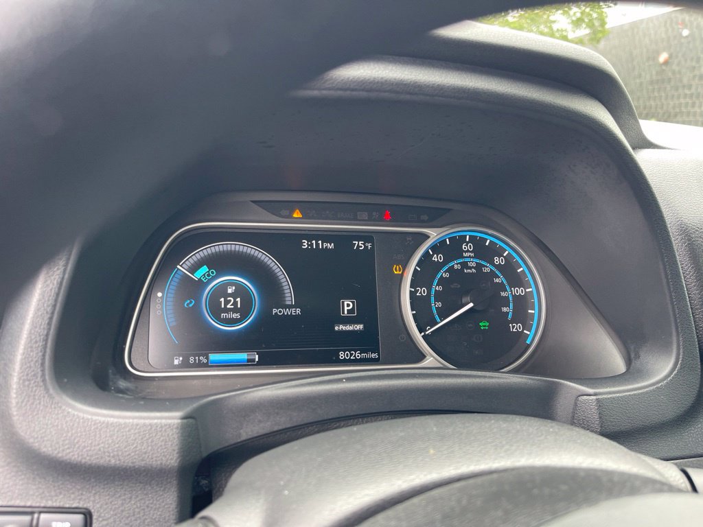 Certified 2024 Nissan Leaf S FWD image 25