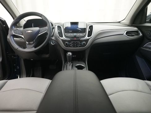 Used 2020 Chevrolet Equinox Premier w/ LPO, Floor Liner Package FWD image 5